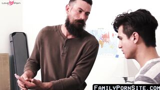 FamilyPornSite.com - Big beard daddy's thick dick in stepson's eager ass