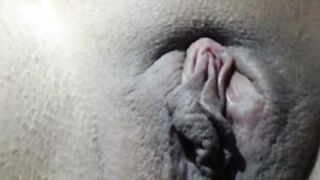 Big Tits Webcam Girl Fingers Her Pussy