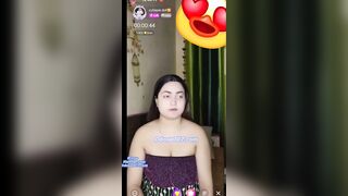 MOUMITA SARKAR HOT SHOWING