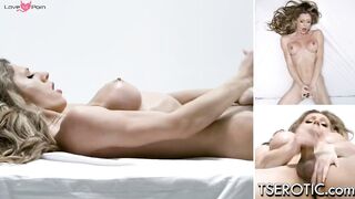 TS Girl Jade Venus Strokes Her Big Cock