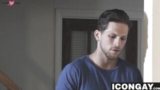 Hunks Roman Todd and Billie Ramos have dick riding session