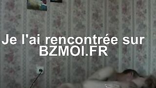 Jeune homme se tape une grand mere chez lui