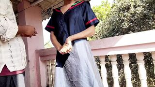 Gav Se Ahi Hu Hi Ladaki Ko Bahar Lekar Uske Boss Ne Chod Diya