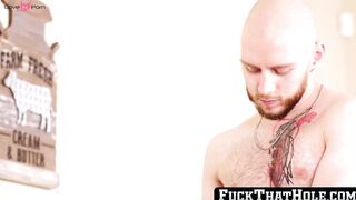 FuckThatHole.com - Bald jock Orson Deane rimmed before interracial bareback butt fuck