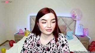 Ginger amateur babe with big tits