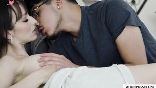 lexi luna she needs her mature pussy pounded by fresh young cock