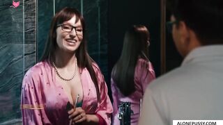 lexi luna tricking his nearsighted stepmom