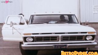 RetroDudes.com - Retro gay dude spreads legs for an amazing ass banging