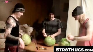 Str8Thugs.com - Three horny twinks engage in a shared jack off session with a messy f