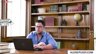 skylar vox assistant makes her boss work for intense sex