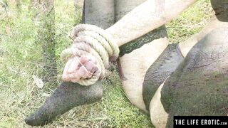 Cutie bdsm Hot finger bang her bald cunt to an extreme orgasm