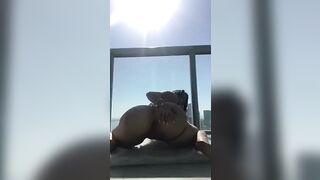 Oiled great Butt Takes It Into Both Holes and squirt
