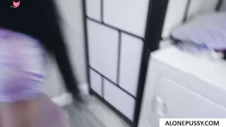 skylar vox controlling urges