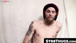Str8Thugs.com - Horny twink York Reid's slow and sensual cock stroking on a bed