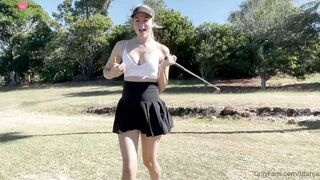 Ils se sont rencontres sur un terrain de golf et baisent