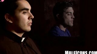 MaleIcons.com - Bearded Tommy Defendi consoles me with barebacking