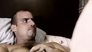 JoeSchmoeXXX.com - Amateur dude Tom wanks and swallows a massive cock on a bed