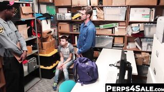 Sweet delinquents dad sucks officers BBC for sons freedom