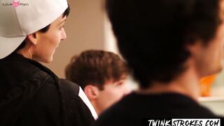 TwinkStrokes.com - Amateur twinks enjoy hot butt fucking in steamy threesome