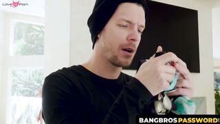 BangbrosPassword.com - Irresistible mature babe squeezes intruder's big dick tight