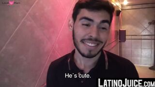 Sizzling hot stud Andreas unveils his fat cock and breeds bearded Bruno