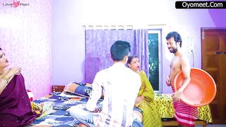 Desi Dirty Servant Caught Two Bhabhi Ji and Devar Having Sex When No One at Home Hind