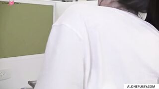angela white trying to be quiet