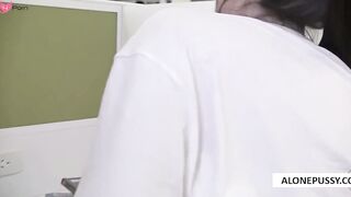 angela white trying to be quiet_1