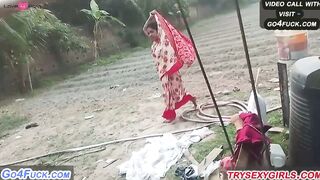 Indian Village Housewife Ki Chudai In Home