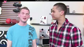 Skyler Fox Tops Jaden Bentley