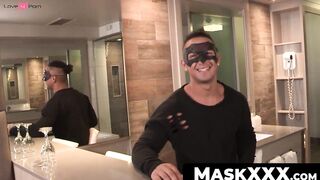 MaskXXX.com - Muscular stud's abs tease and solo big dick tugging