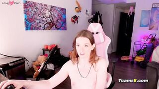Gorgeous Ts-girl moans loudly while jerking