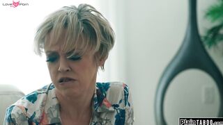 Busty shrink tittyfucks her clients bbc