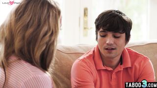 Stepson wants to get MILF stepmoms pussy