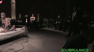 JOUIBRULANCE je lui ai dit de venir se vider ses couilles sur elle, la p*te