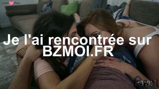 Jeunettes en trio dans une scene Porno HD excitante