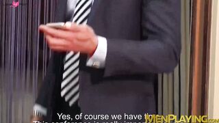 Hot classy hunk Massimo Piano deepthroats big rock hard cock