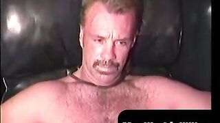 MenWorkinXXX.com - Horny amateur Brandon finds joy in stroking his hard cock