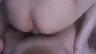 Bareback Amateur Takes on Big Cock