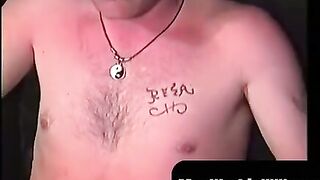 MenWorkinXXX.com - Amateur Darryll masturbates and sucks a massive hard cock