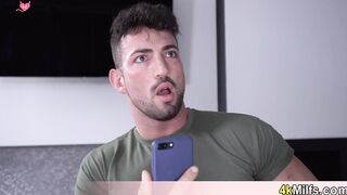Petite Mona wants to be famous on TikTok