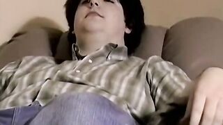 JoeSchmoeXXX.com - Chubby amateur bi dude Nick strokes his massive cock