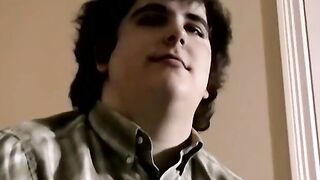 JoeSchmoeXXX.com - Chubby amateur bi dude Nick strokes his massive cock