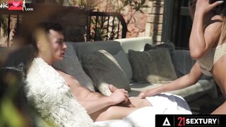 21 SEXTURY - Big Tit Blonde Shalina Devine Needs Her Tight Booty Pounded Rough