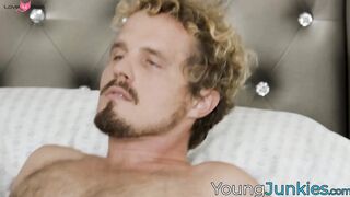 The length of my dick is enough to penetrate the deepest parts of Alex Coals nice pus