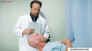 a nurse has needs mowjqr