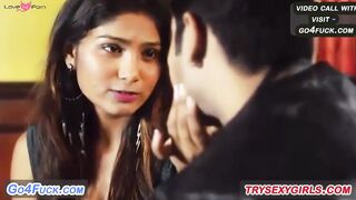 Husband Ke Jane Ke Baad Bhabhi Ne Boyfriend Ke Sath Ko Bistar Pe Litakar Chudai Karwa